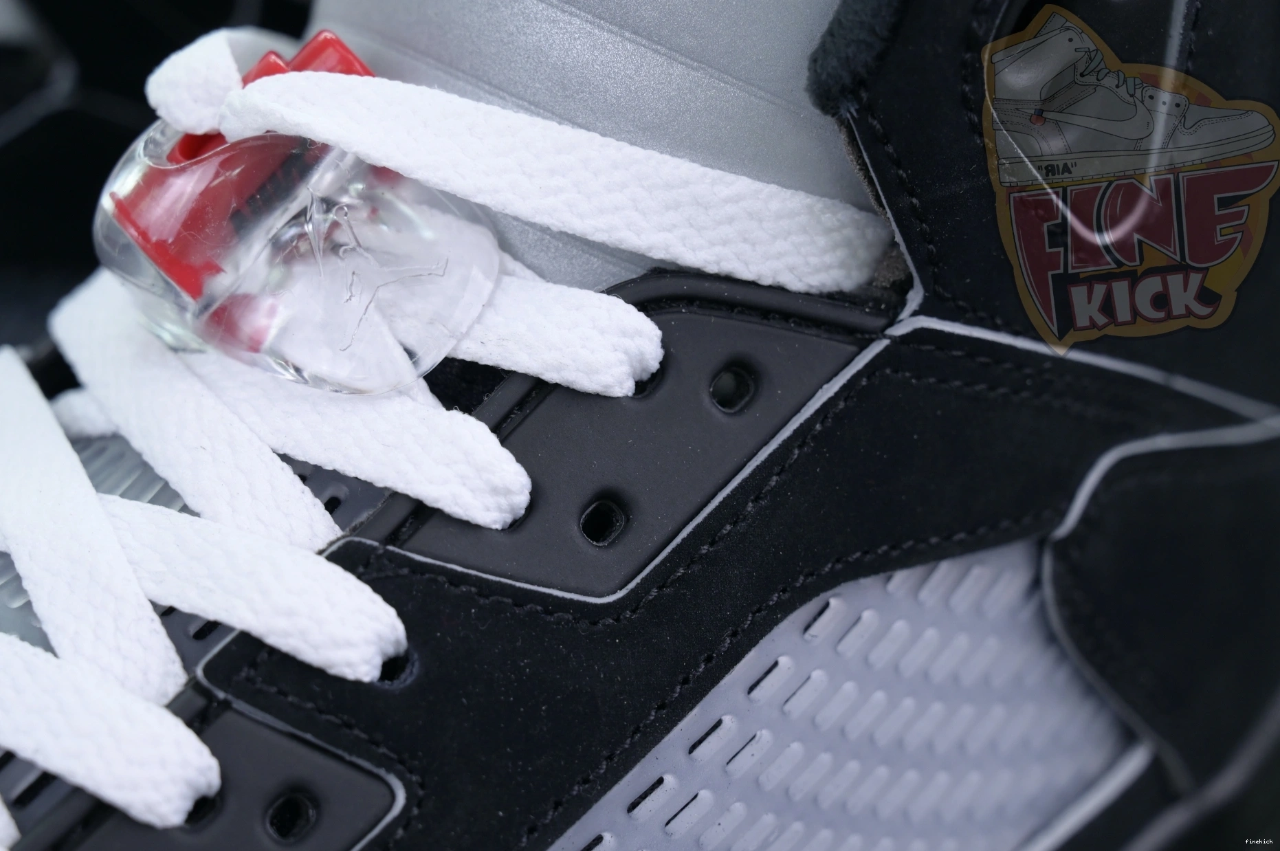 Jordan REIMAGINED” Air METALLIC 5“BLACK Jordan 0708